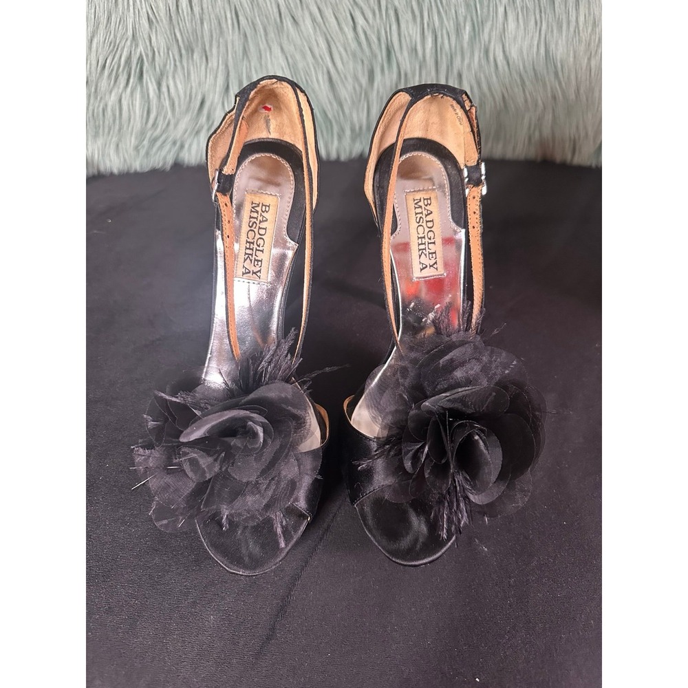 Badgley Mischka Romantha Stiletto's Black Sz 7 M Feather Floret Adjustable